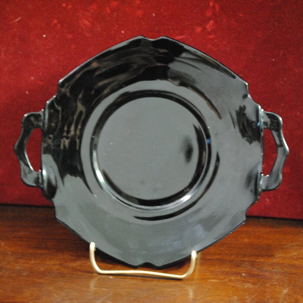 Vintage 1930's LE Smith Mt. Pleasant Black Amethyst Handled Glass Plate